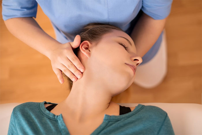  دلایل رگ به رگ شدن گردن