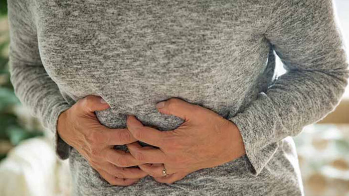 دلایل گرفتگی عضلات شکم