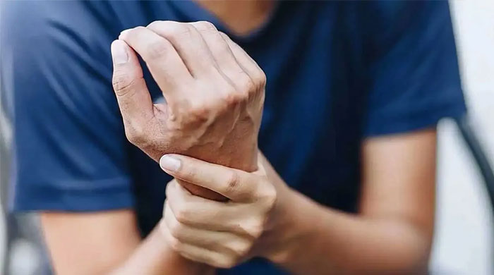 دلایل آسیب عصب رادیال
